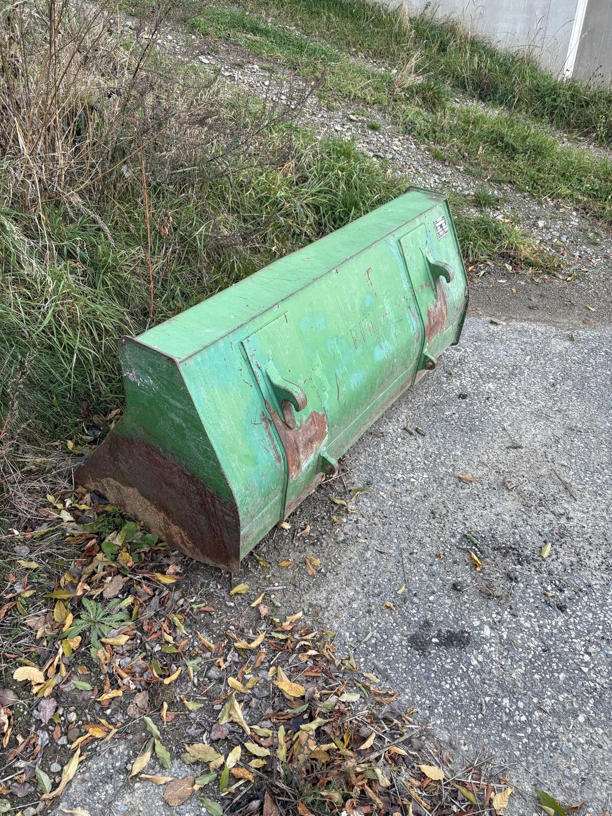 John Deere Schaufel SB16 1