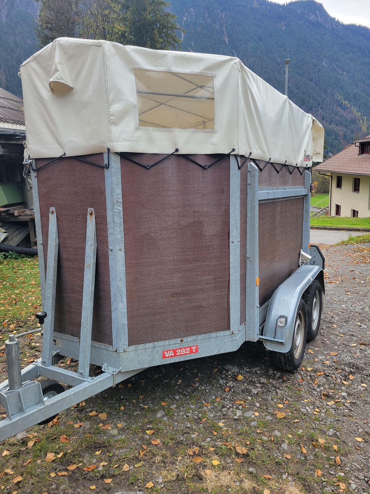 Pongratz 282T Viehanhänger 2