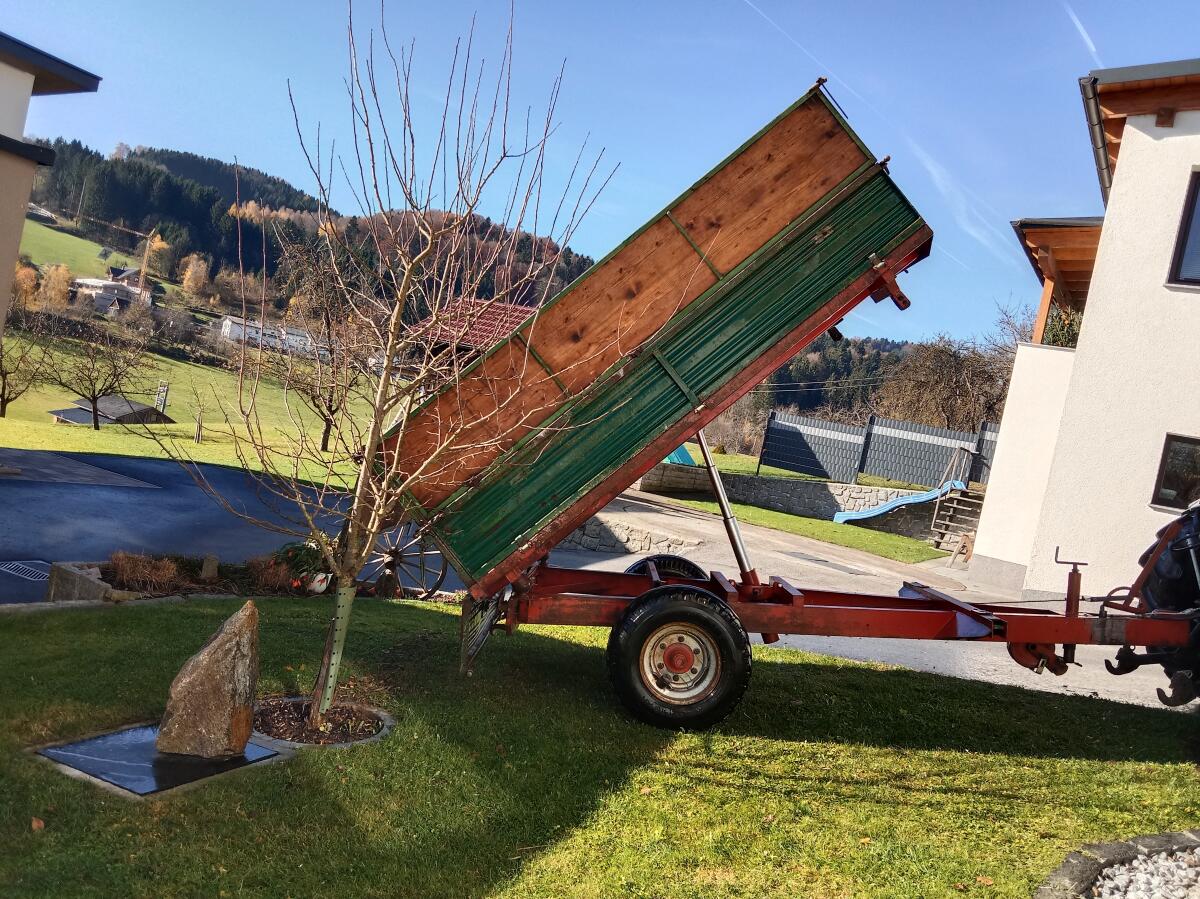 Verkaufe Dreiseitenkipper 1