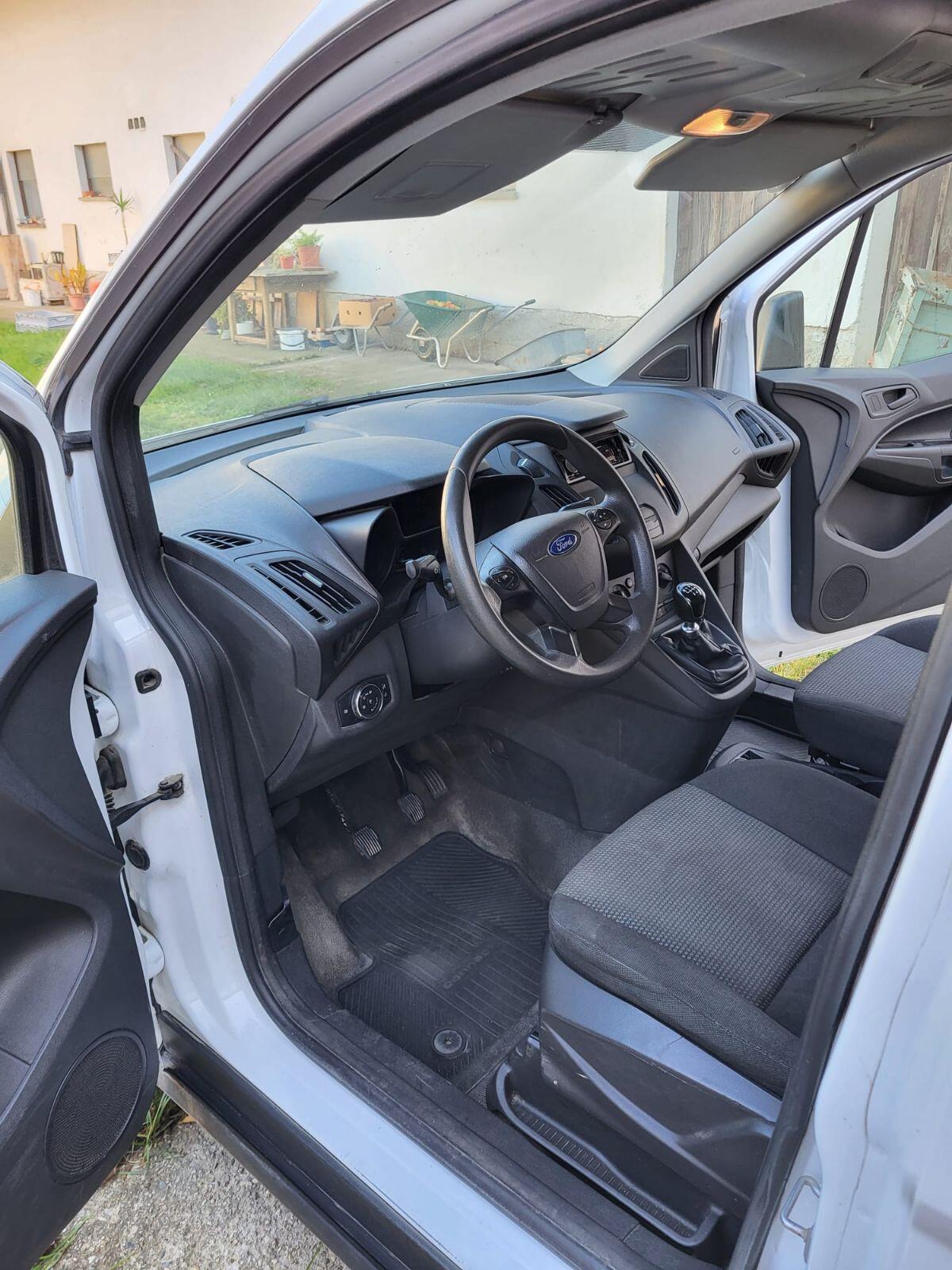 Ford Transit Connect 2