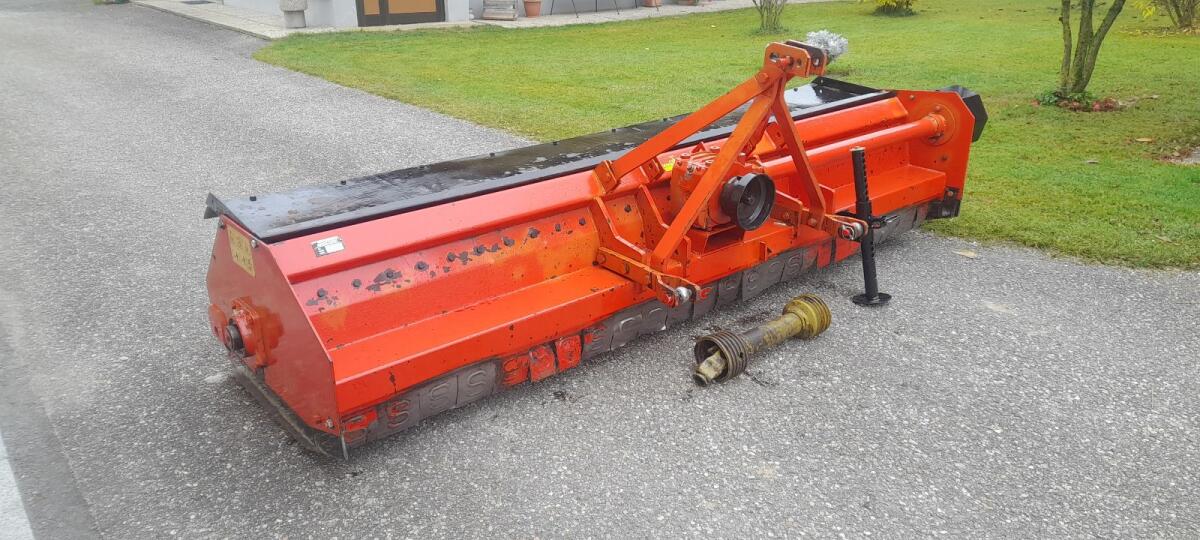 Schlägelhäcksler 3 m 3