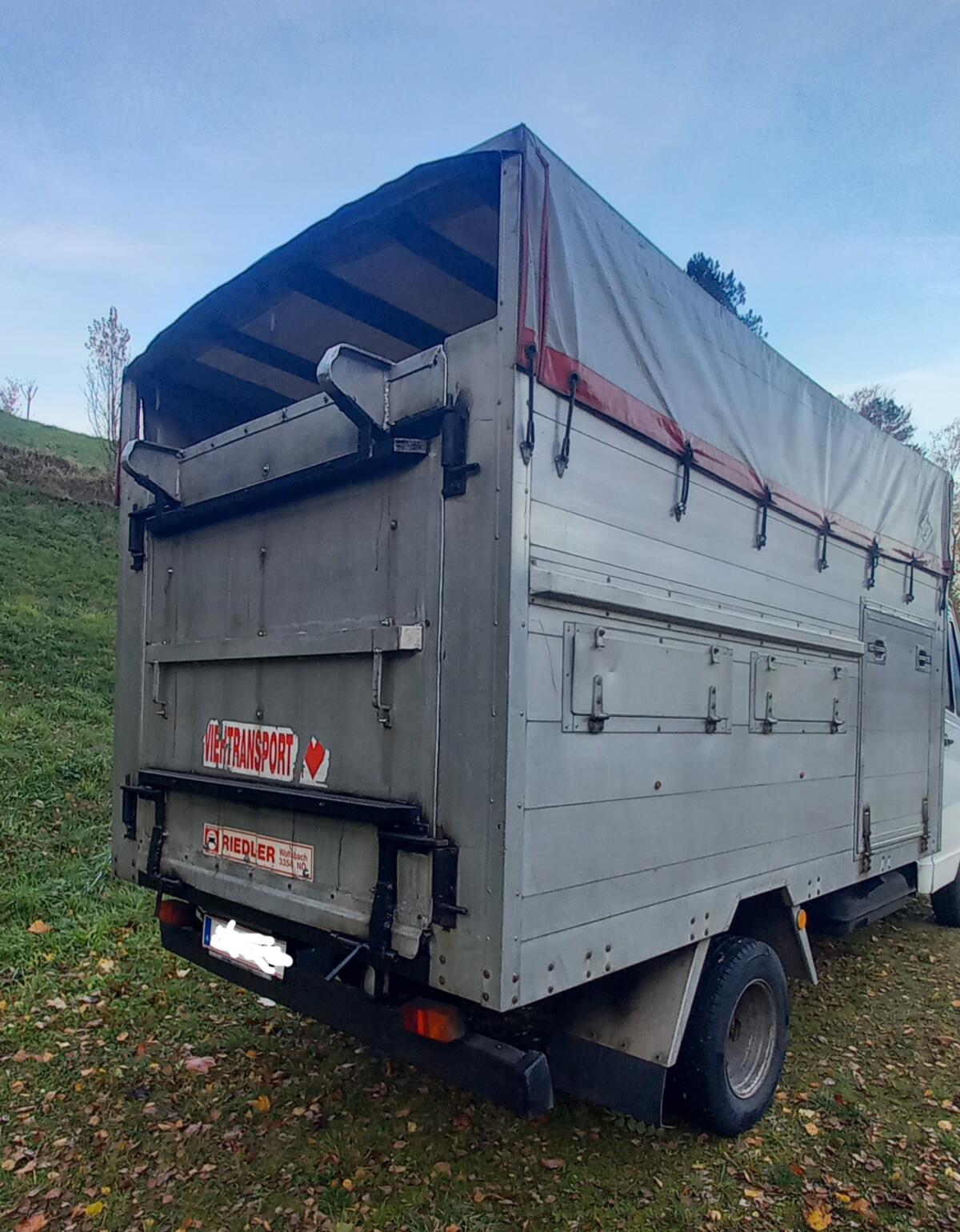 Viehtransporter zum Abschneiden oder neu Aufbauen 2