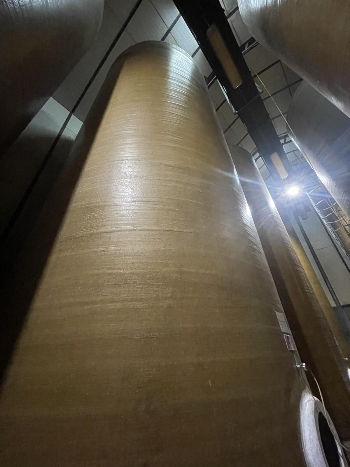 70.000-l-GFK-Weintanks 3