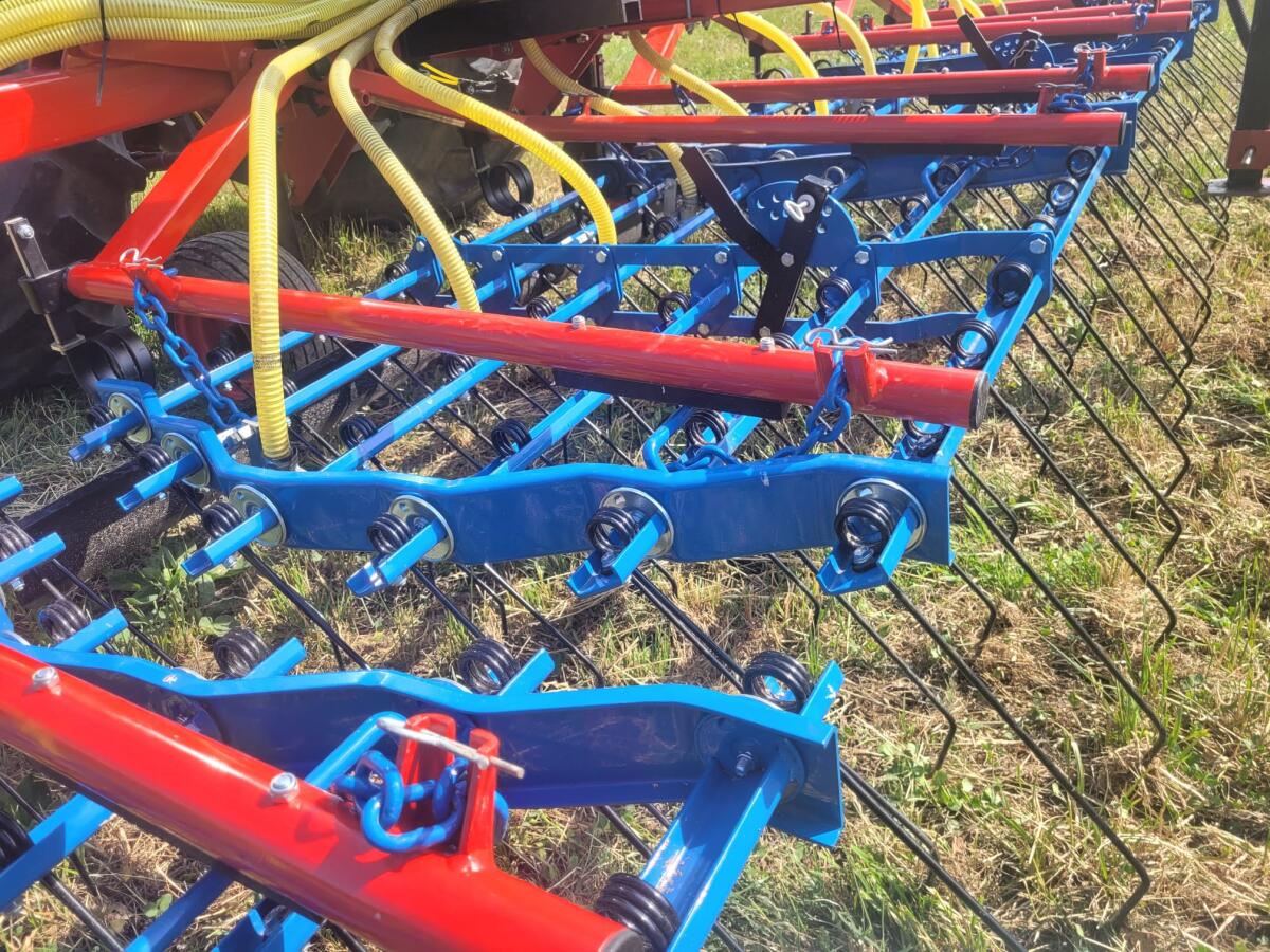 Hatzenbichler Grünlandstriegel 6 m 2