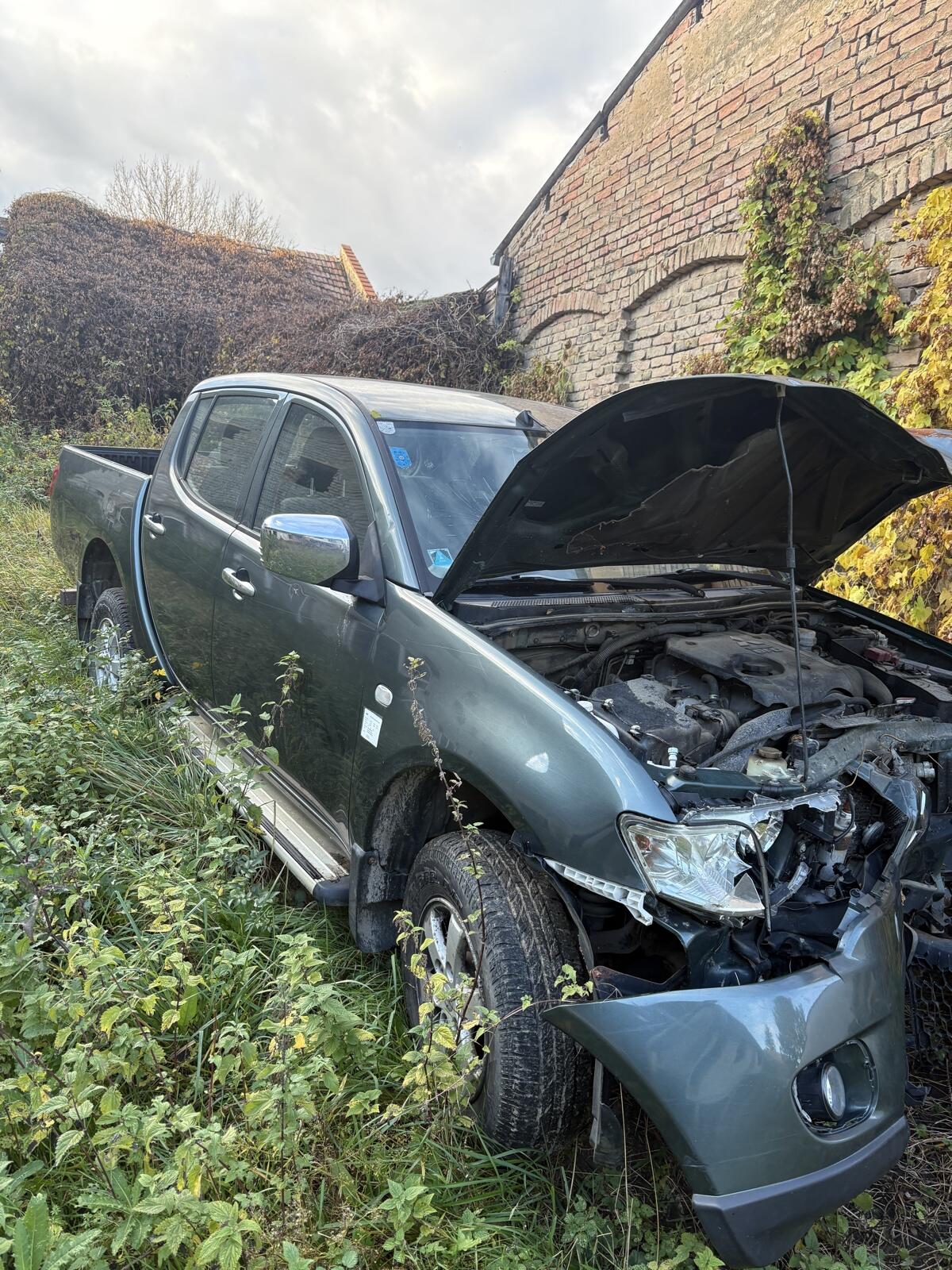 Mitsubishi L200 Reserviert 1