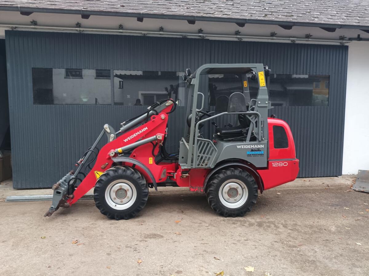 Weidemann 1280 Lange Schwinge 1
