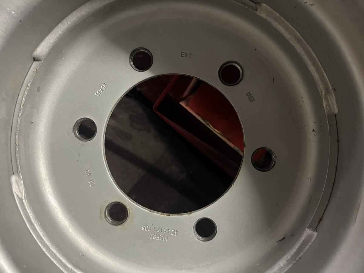 Kompletträder 13.0/55-16 3