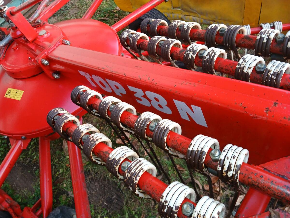 Pöttinger Schwader TOP 38 N 3