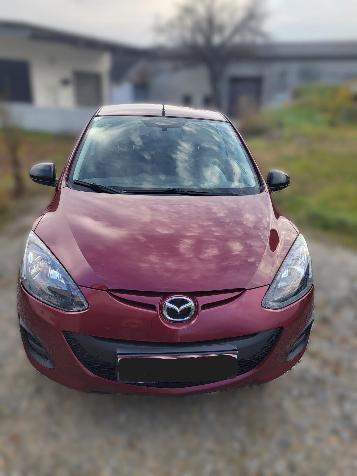 Mazda2 1,3i Fashion Edition Limousine 2