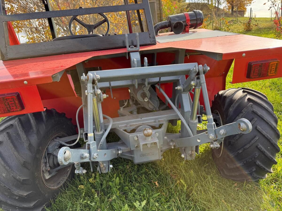 Mähtrac Bucher 850 2