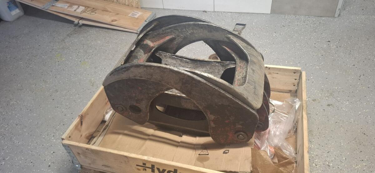 Rotator mit Pendel und Cranab Zange CR 26 2