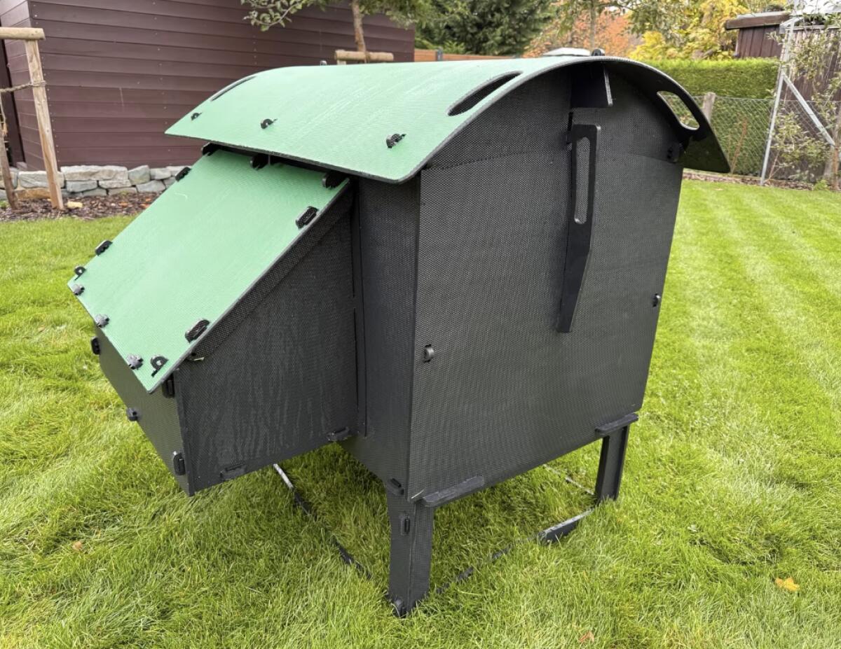 Nestera The Lodge Hühnerstall M 2