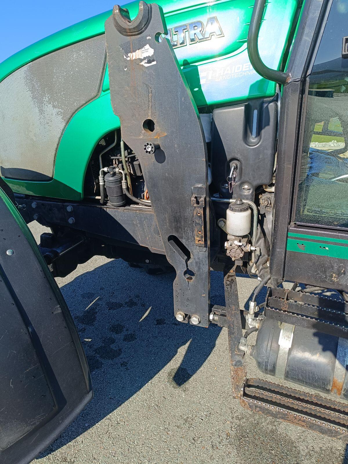 Frontlader Konsole Quicke für Valtra A Serie 1