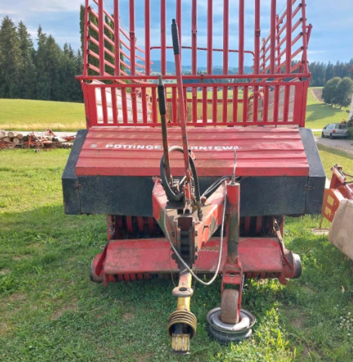 Pöttinger Erntewagen Ladewagen LW 28 2