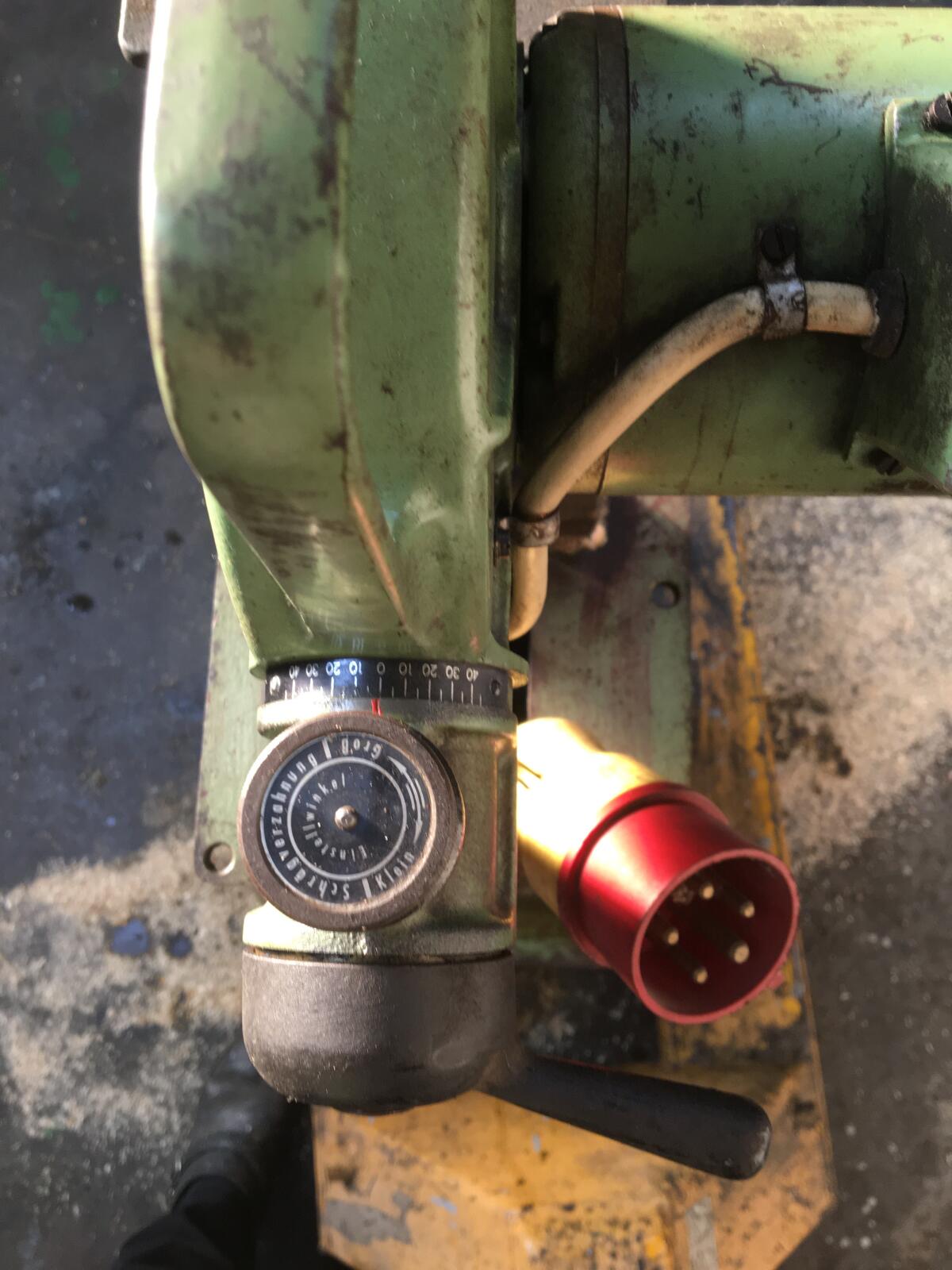 Schleifmaschine mit Gradeinteilung 2