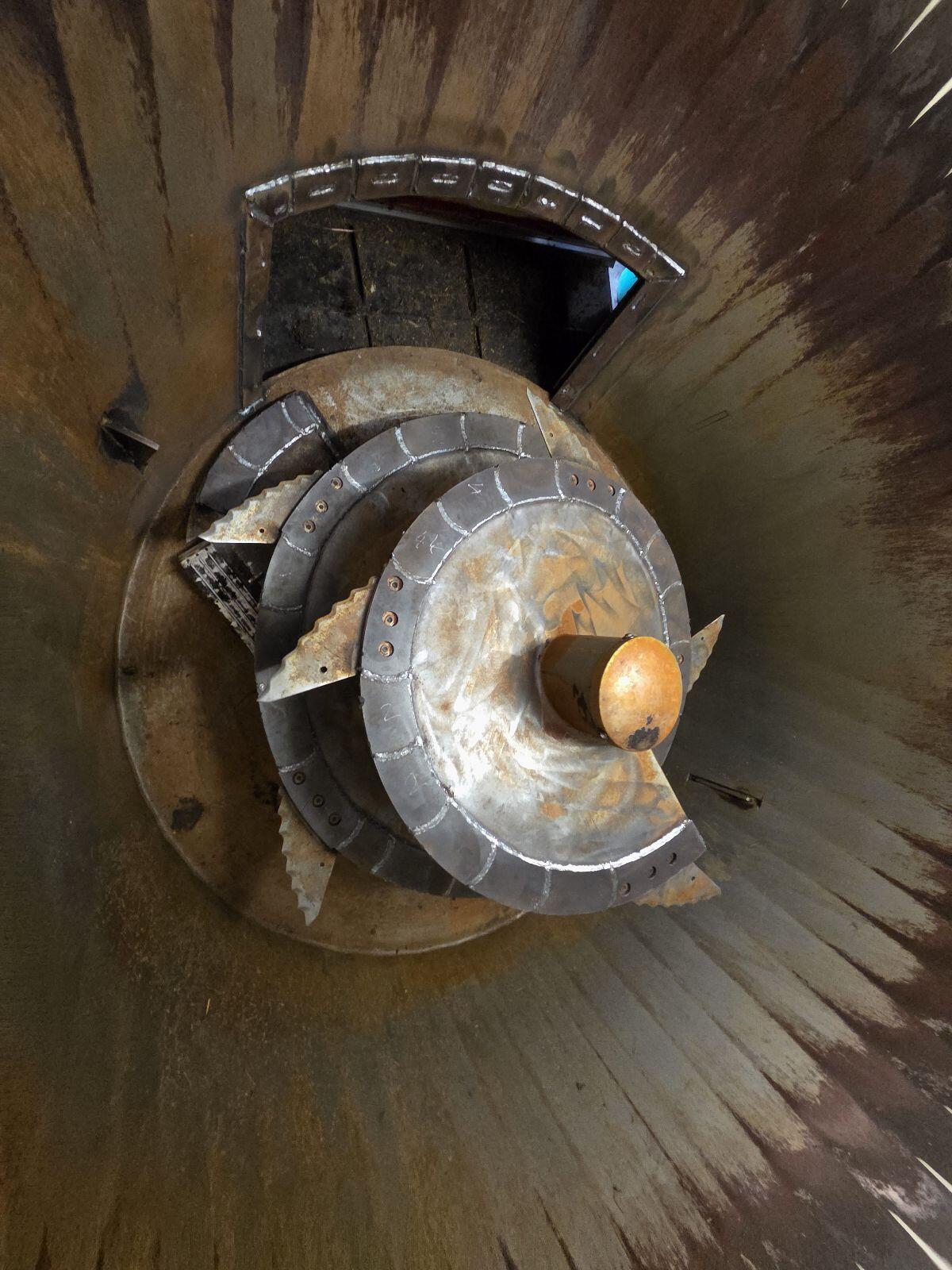 Verschleißplatten maßgeschneidert, Futtermischwagen 2