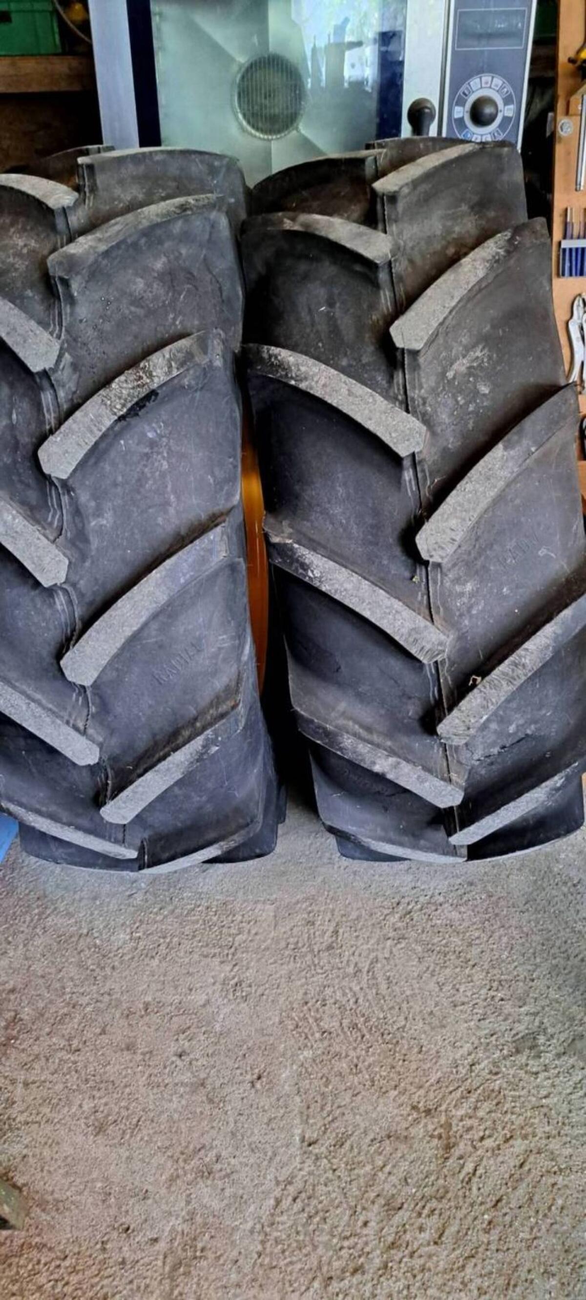 Reifen mit Felge für Steyr Fendt Lindner T 84, 420/70 R24 3