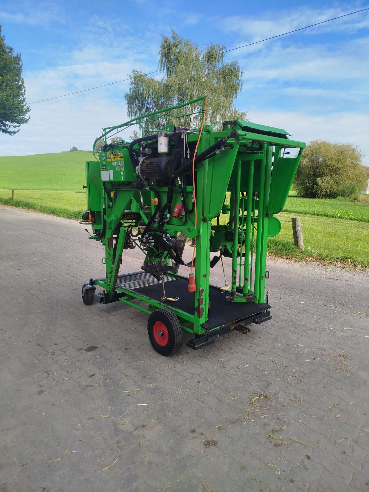 KVK Hydra Klov Klauenpflegestand Modell 800 2