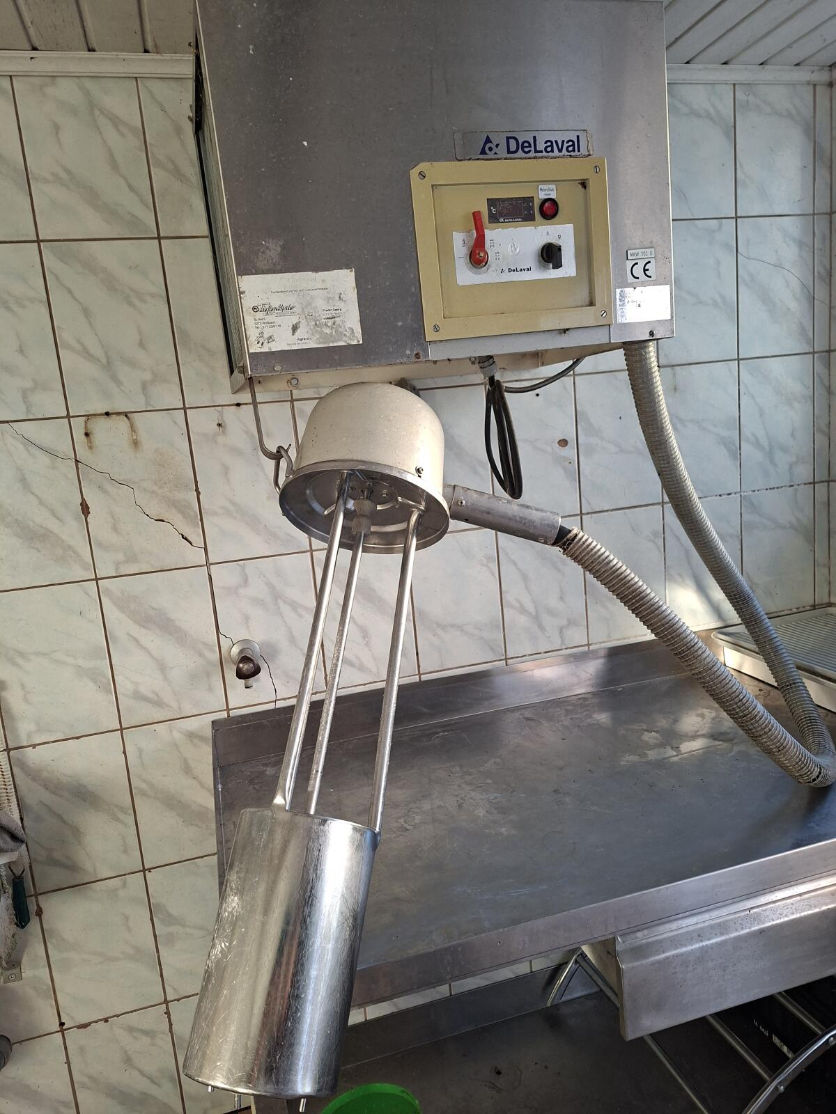 Rohrmelkanlage inkl. Kühlung 2