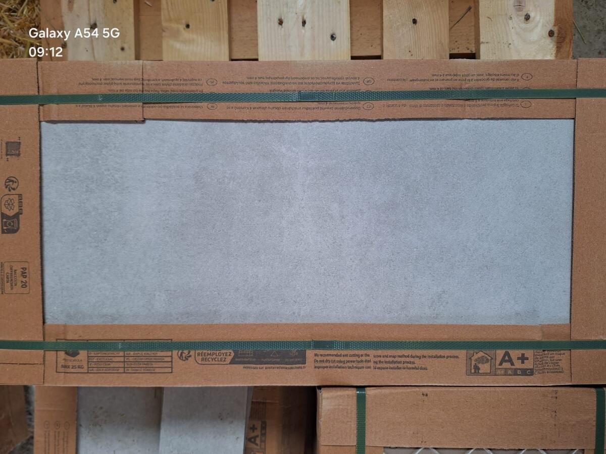 Feinsteinzeug Fliesen 1