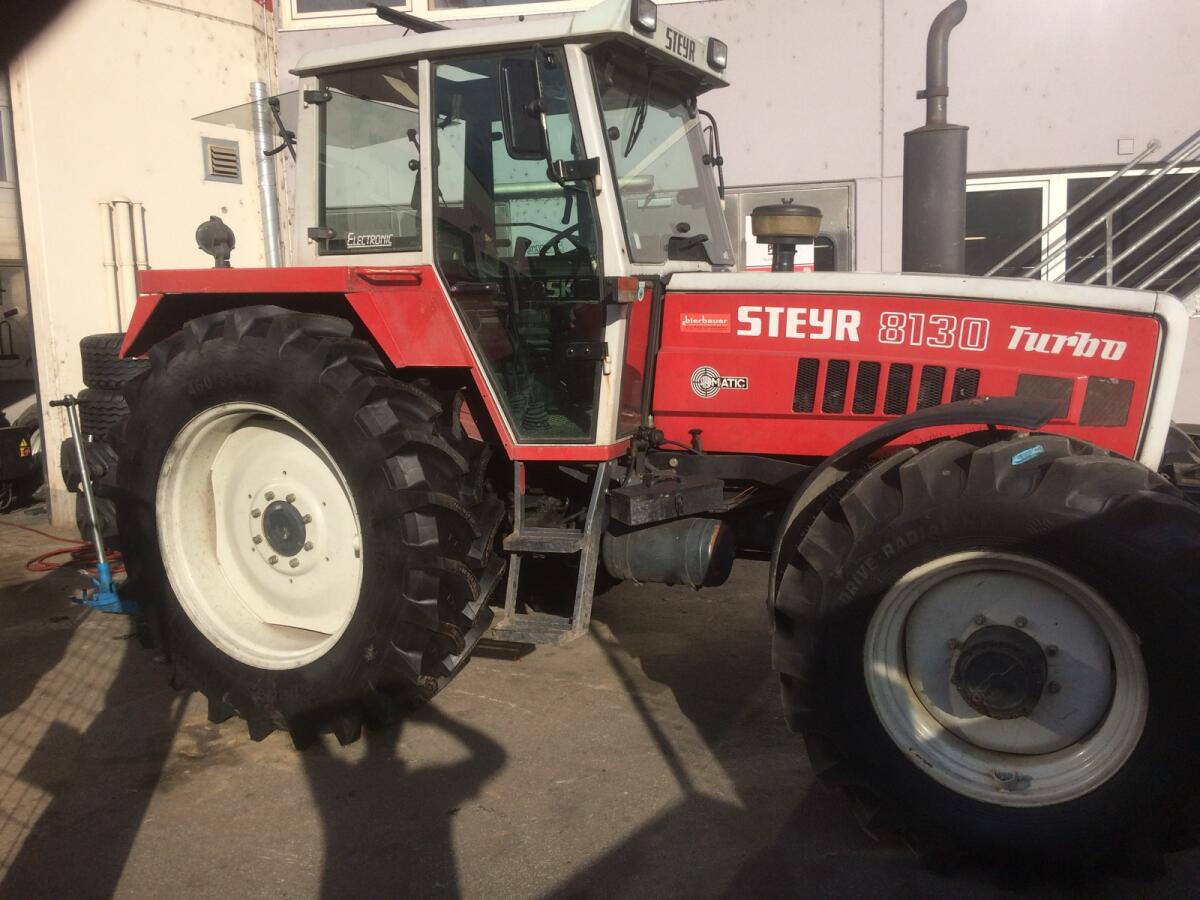 Steyr 8130 SK2 2