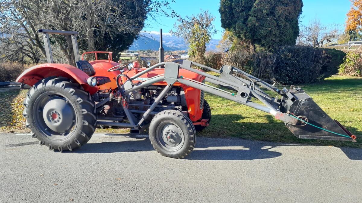 Massey Ferguson 35x 1