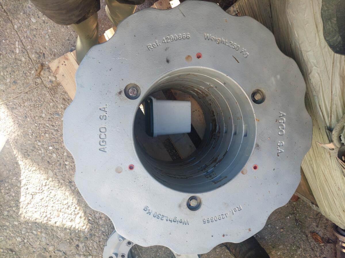 AGCO Radgewichte 6x 250 kg 2