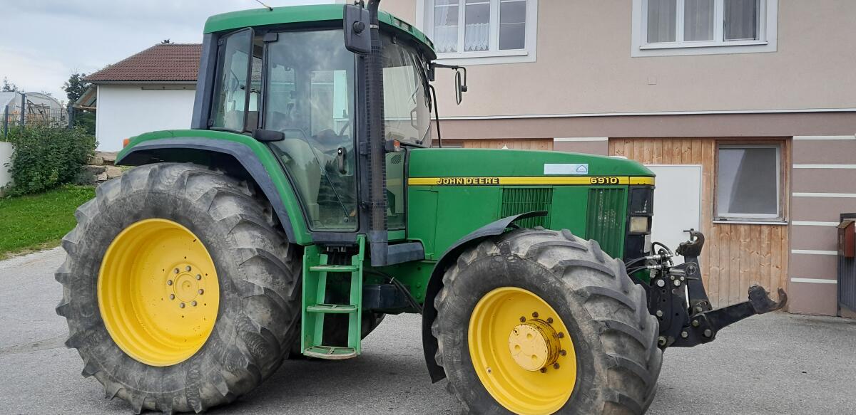 Verkaufe John Deere 6910 2