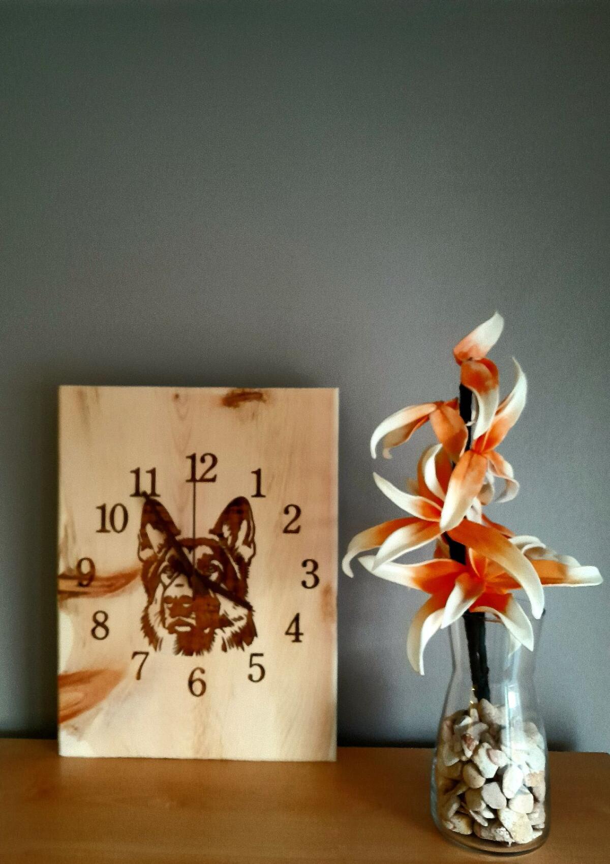 Küchenuhr, Wanduhr, Zimmeruhr aus Zirbenholz 1