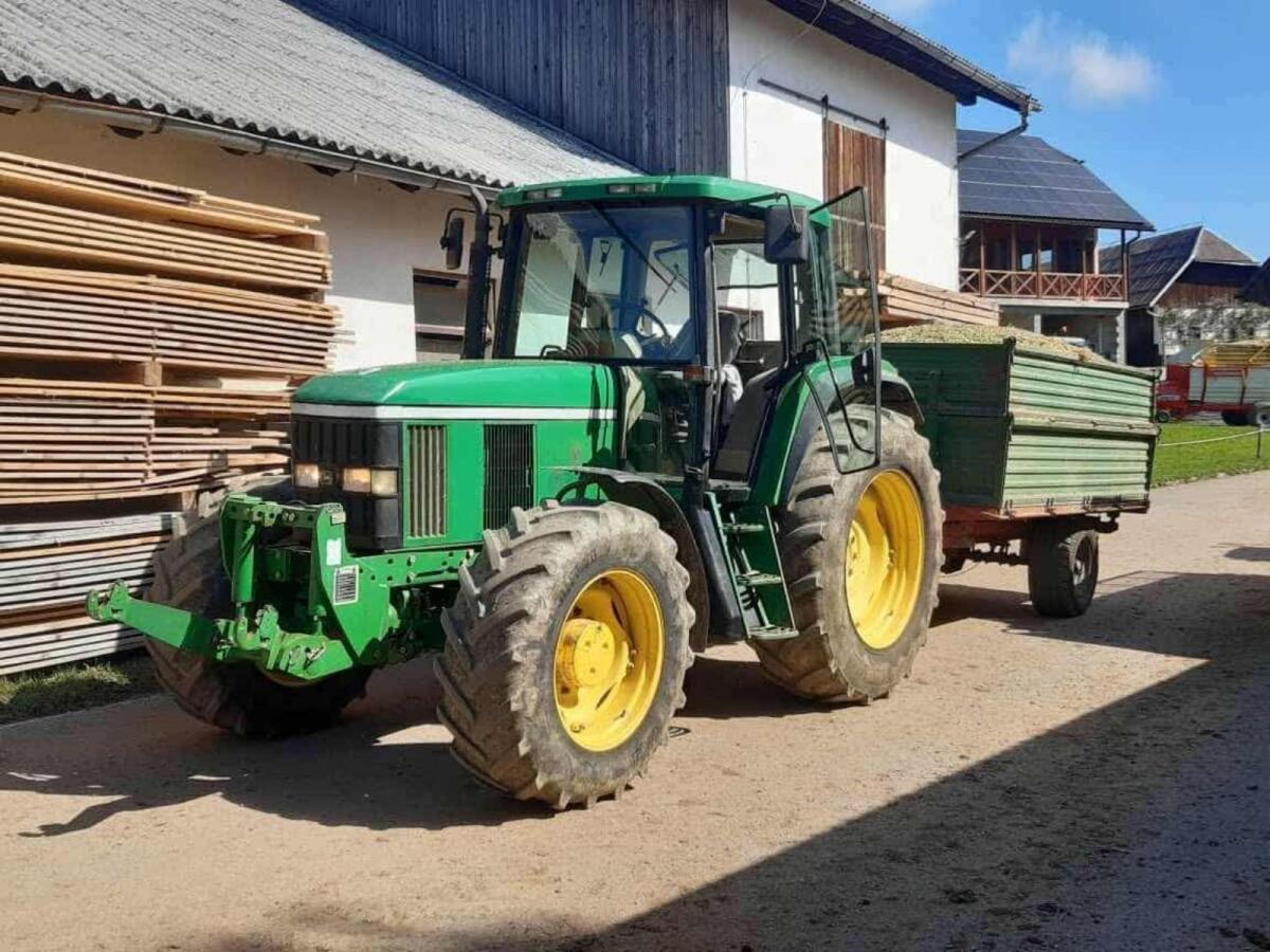 John Deere 6910 3