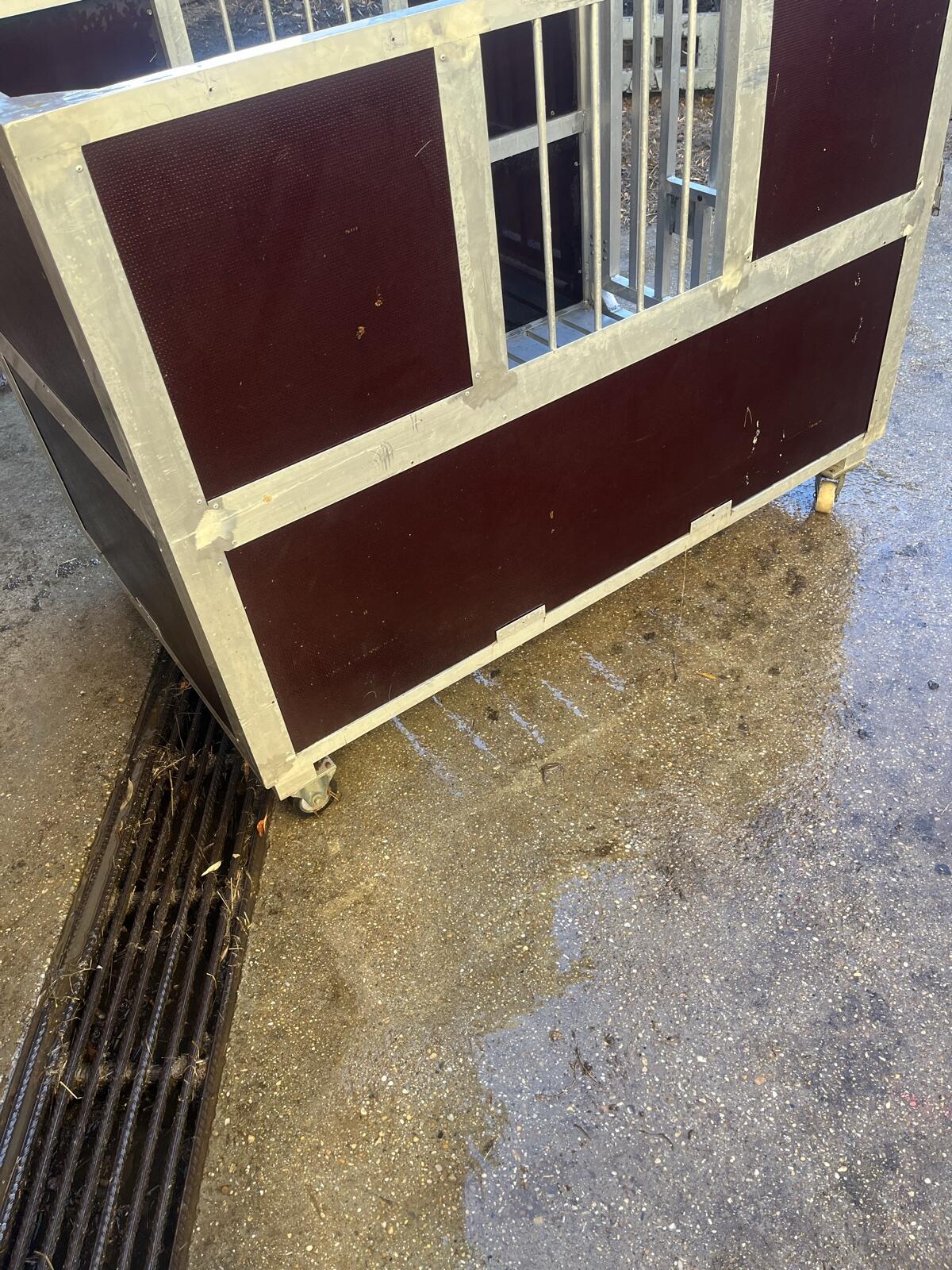 Kälberstall/Kälberbox 2