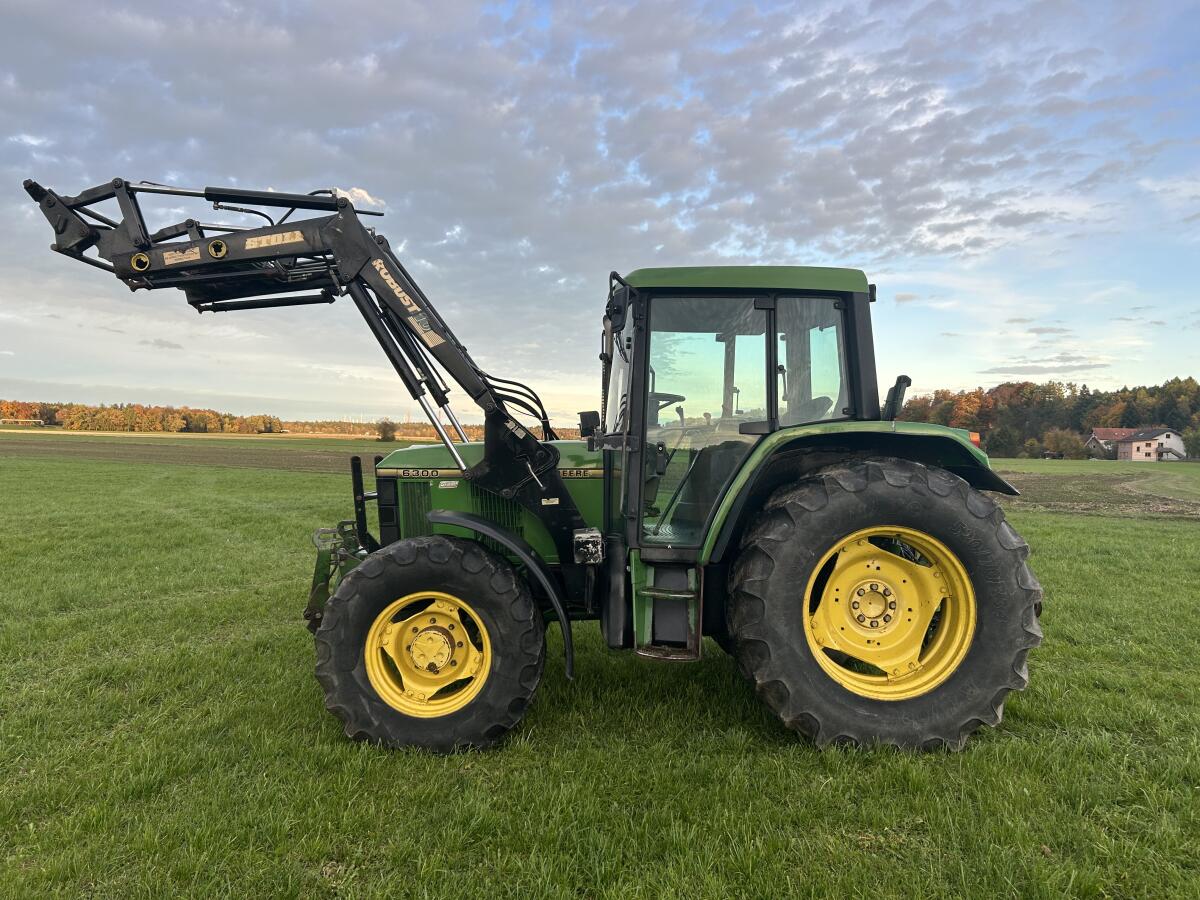 John Deere 6300 mit Frontlader 2