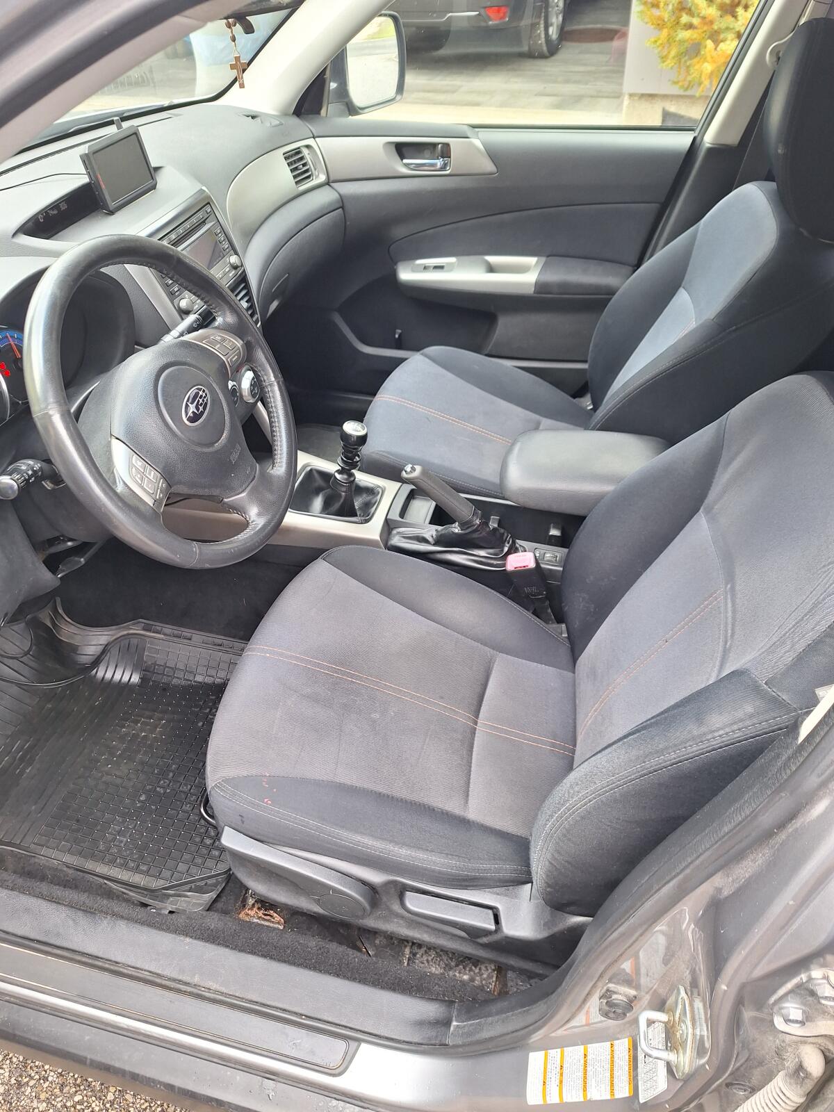 Subaru Forester 2.0 AWD 3