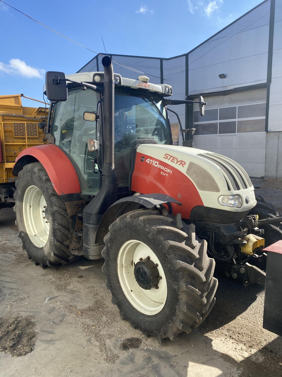 Steyr Profi 4110 CVT 1