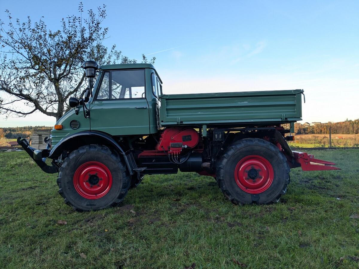 Unimog 406 2