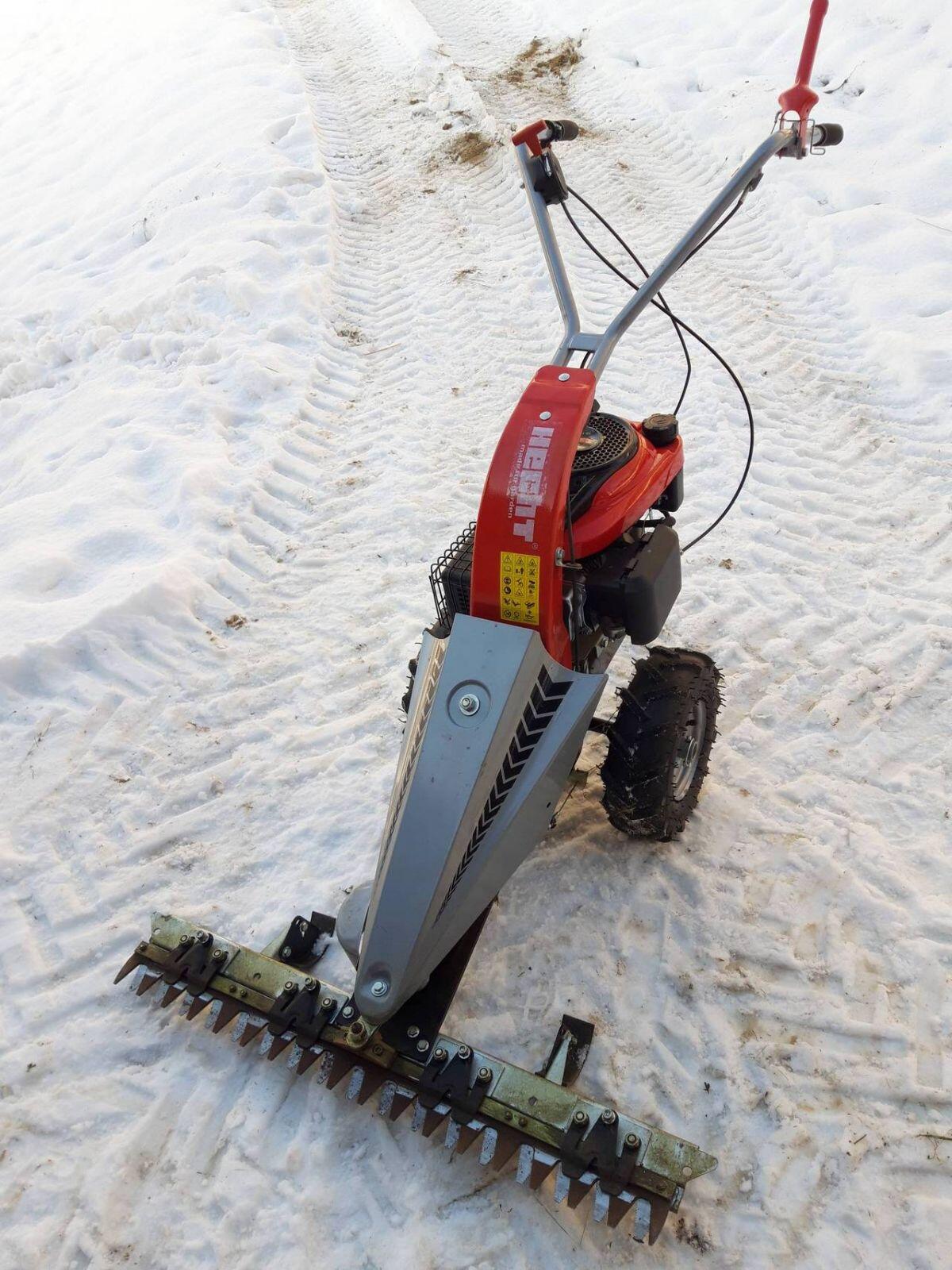 Hecht Balkenmäher 587 2