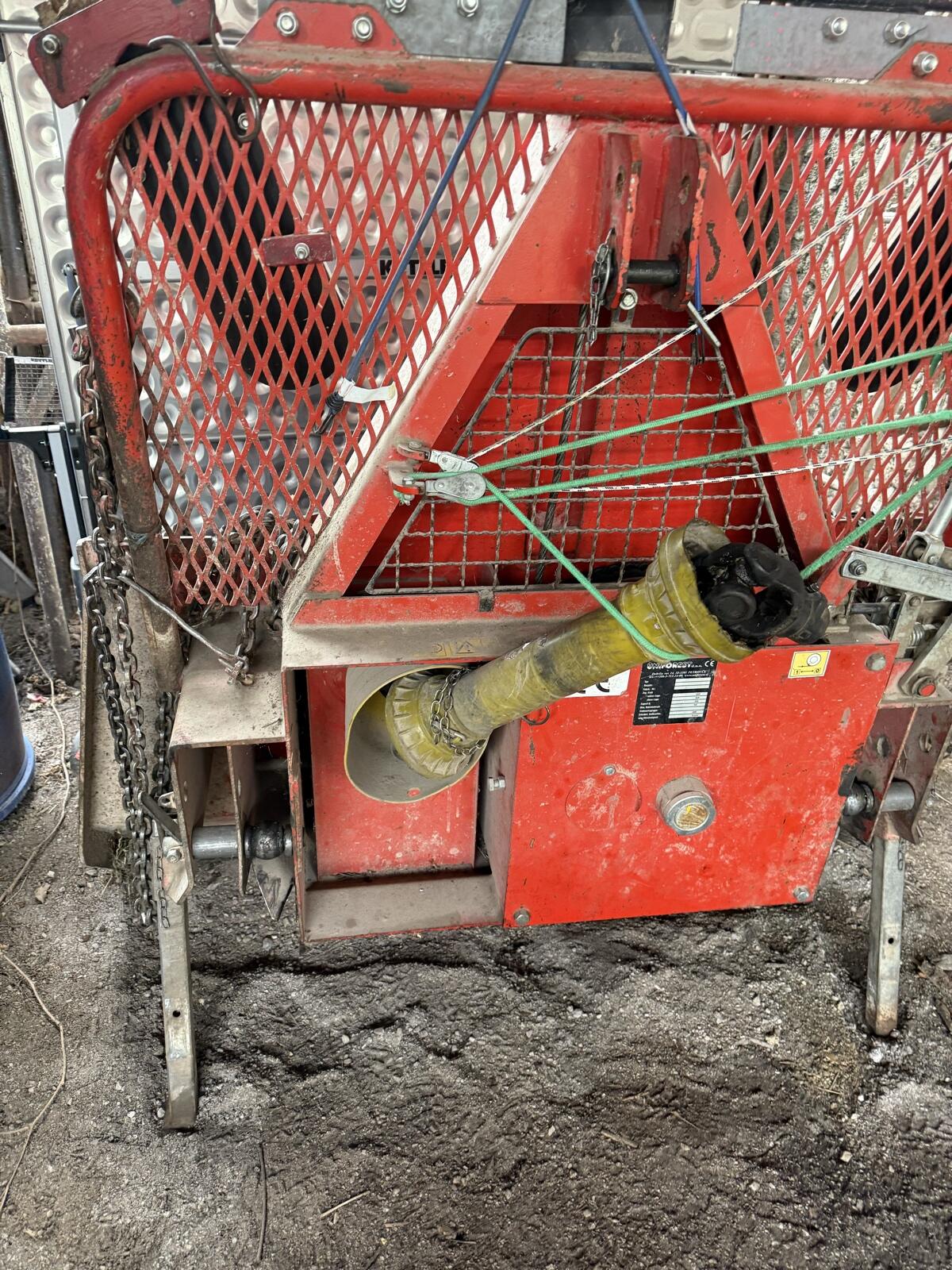 Uniforest, 6 t Seilwinde 2