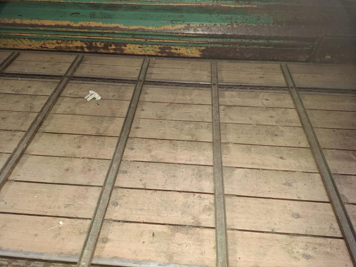 Kirchner Miststreuer T55 mit stehenden Walzen 3