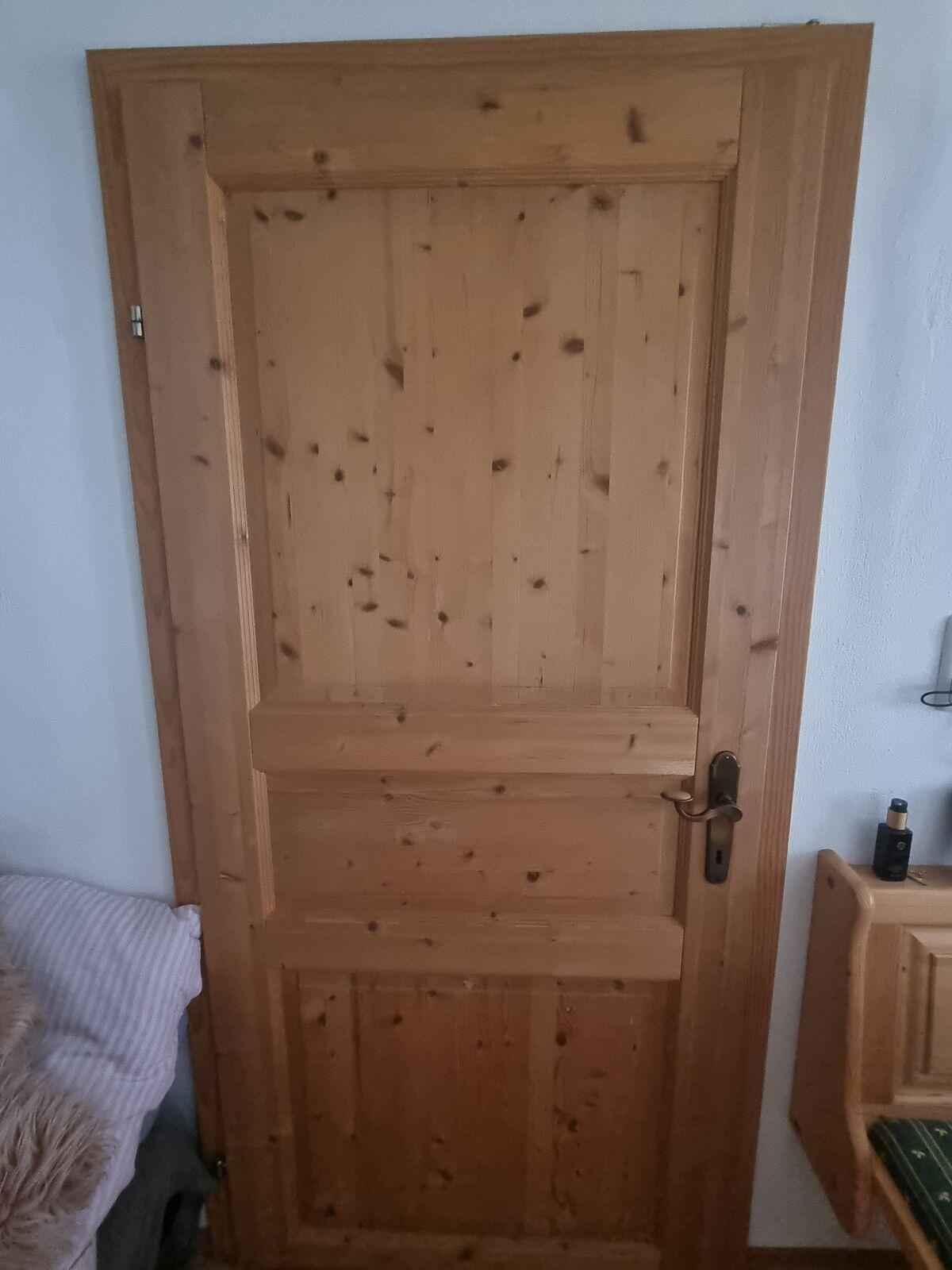 Vollholztüren 9 Stk. 2