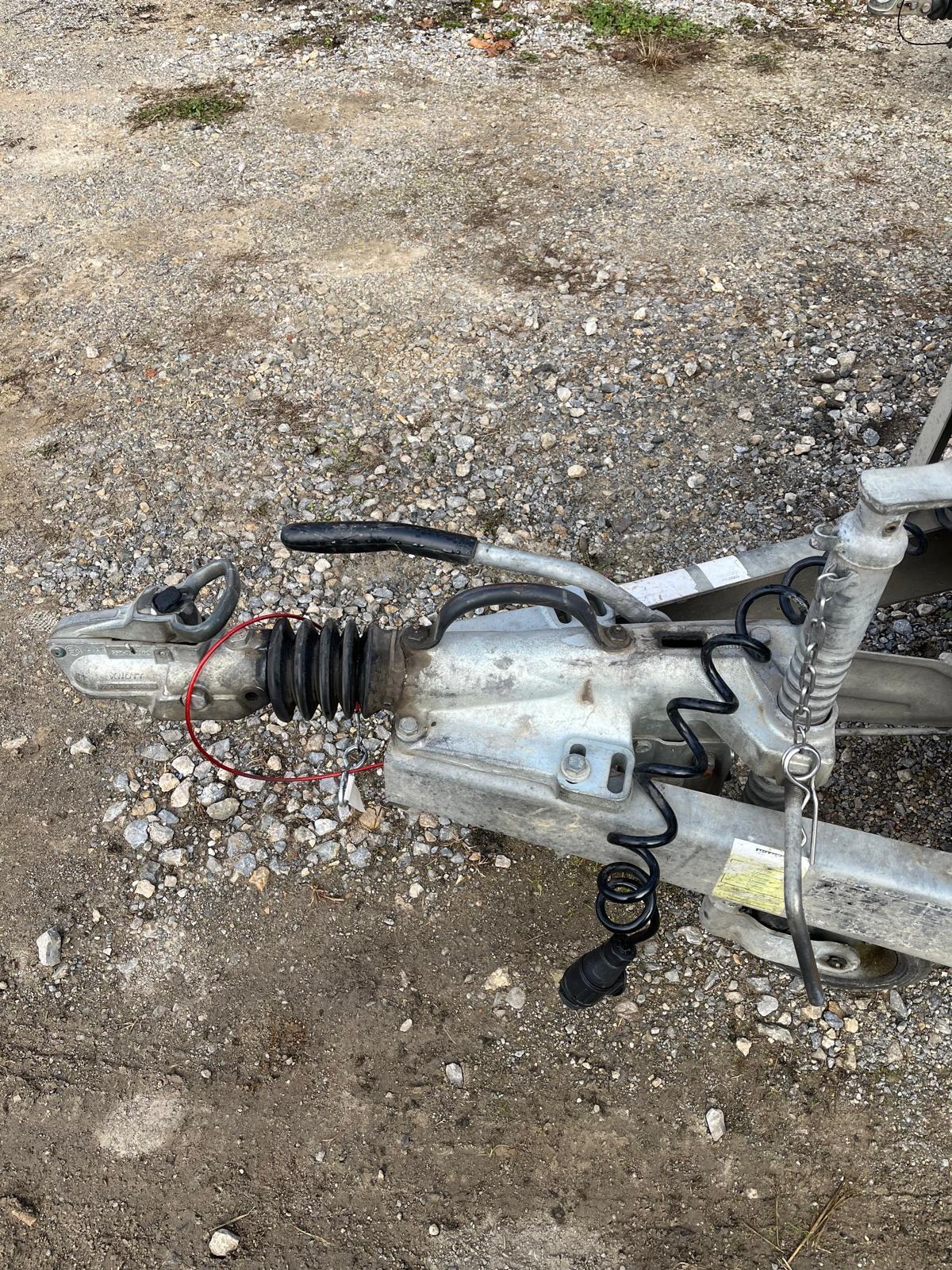 Humer iForce Anhänger 3