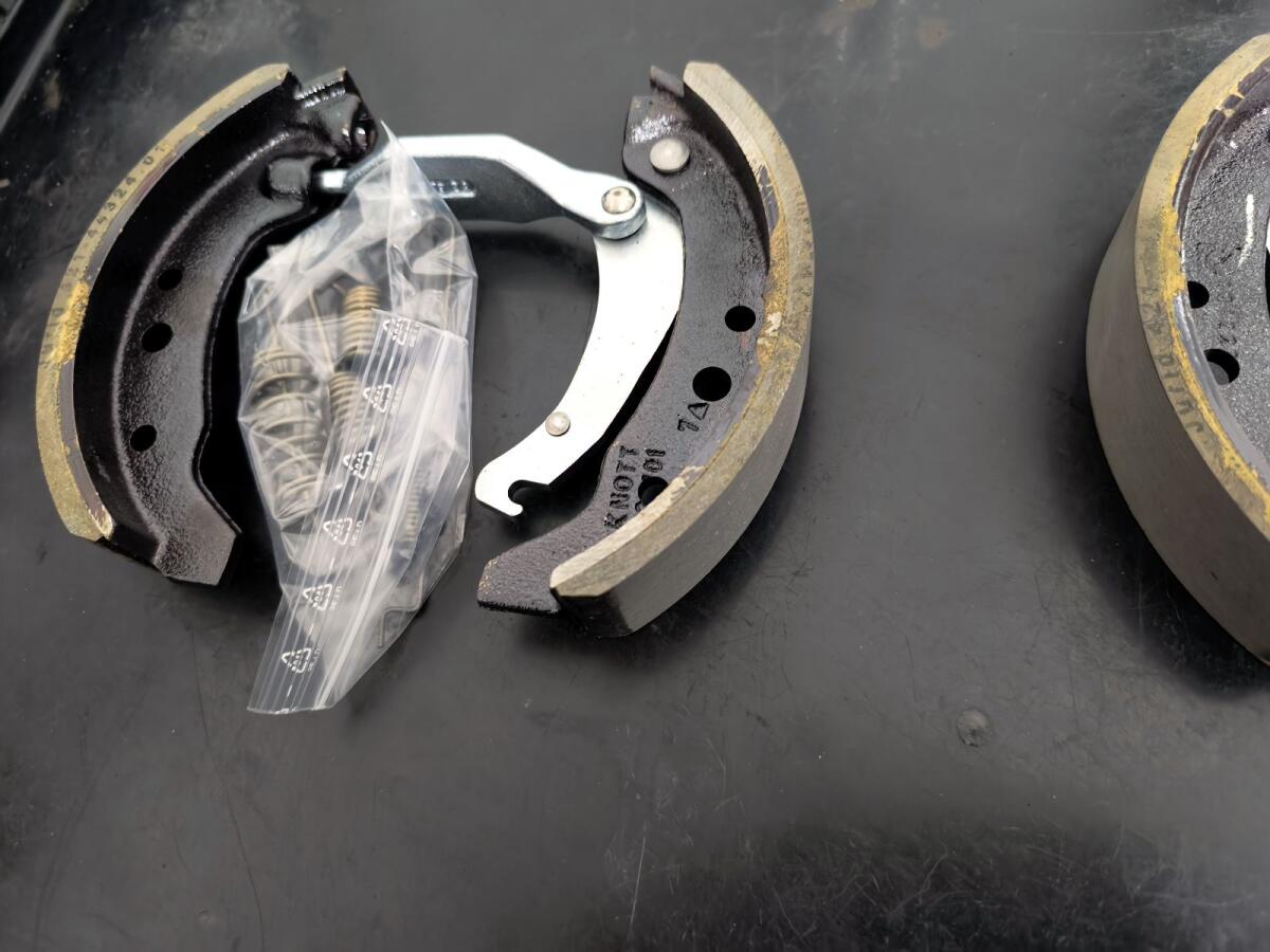 Bremse Holder C240-C245/C340-345 2