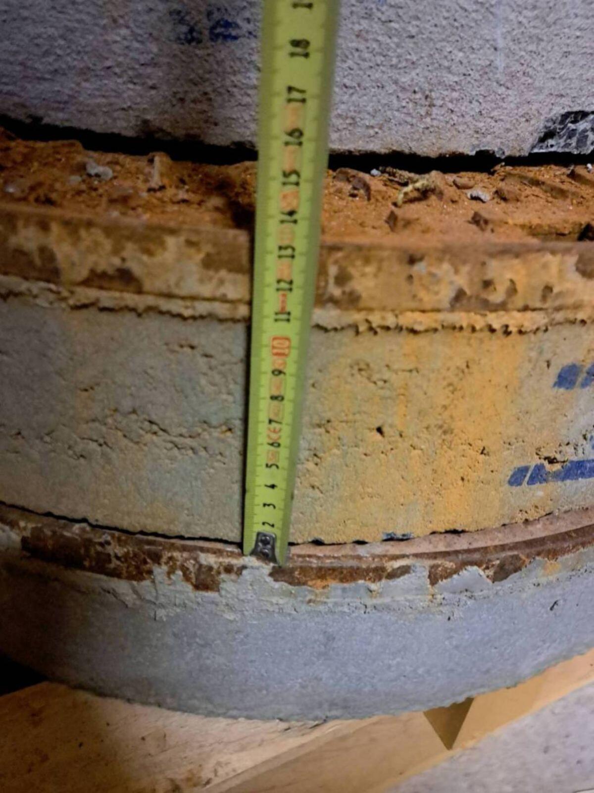 Schwerlast-Schachtdeckel Gusseisen Dm. 80 2