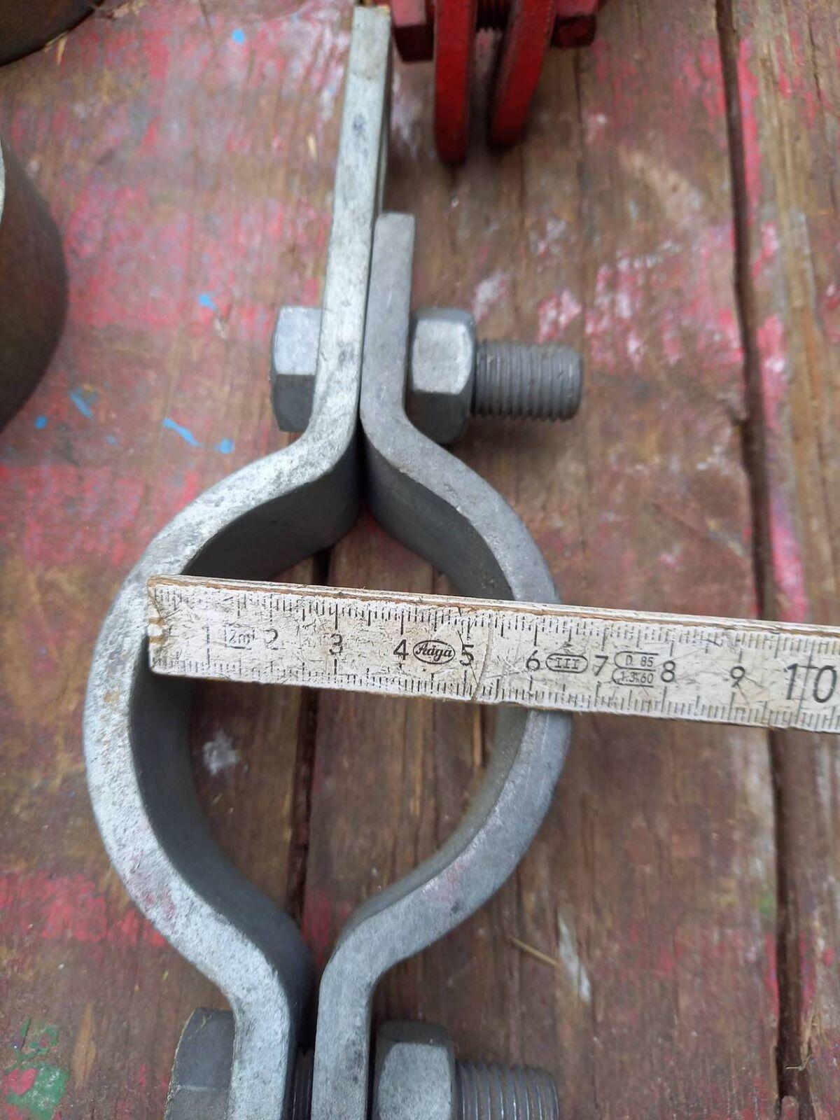 Verschiedene Rohrschellen 3