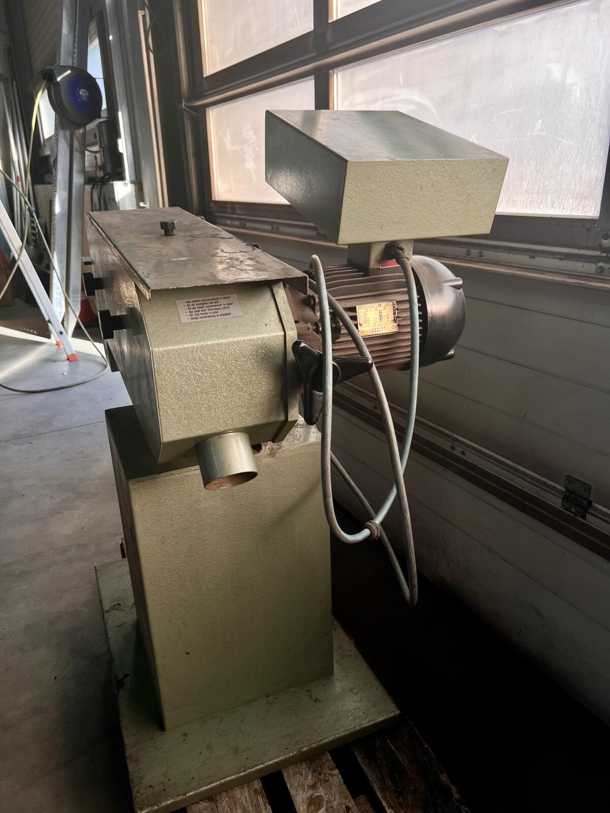 Bandschleifmaschine 2