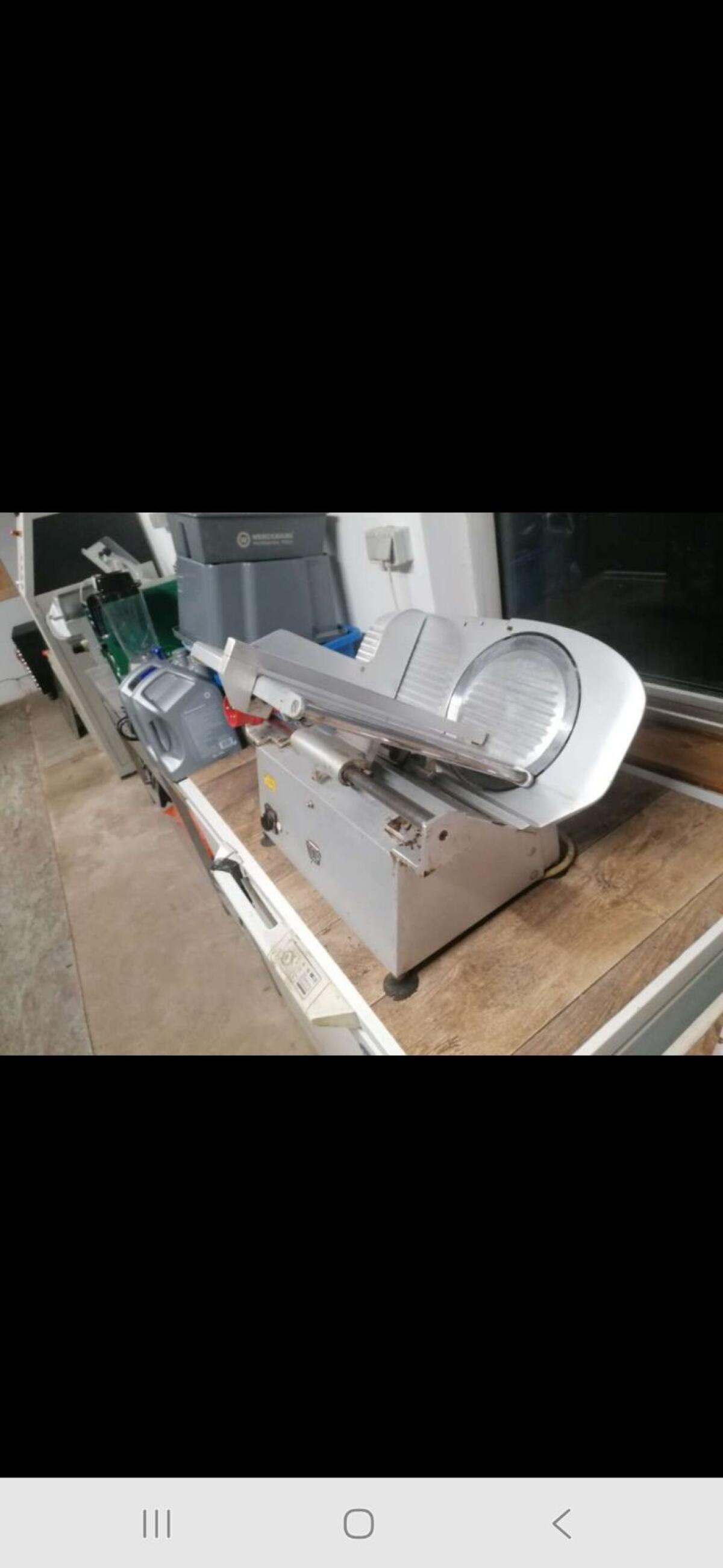 Aufschnittmaschine, Schneidmaschine, Wurstmaschine 3