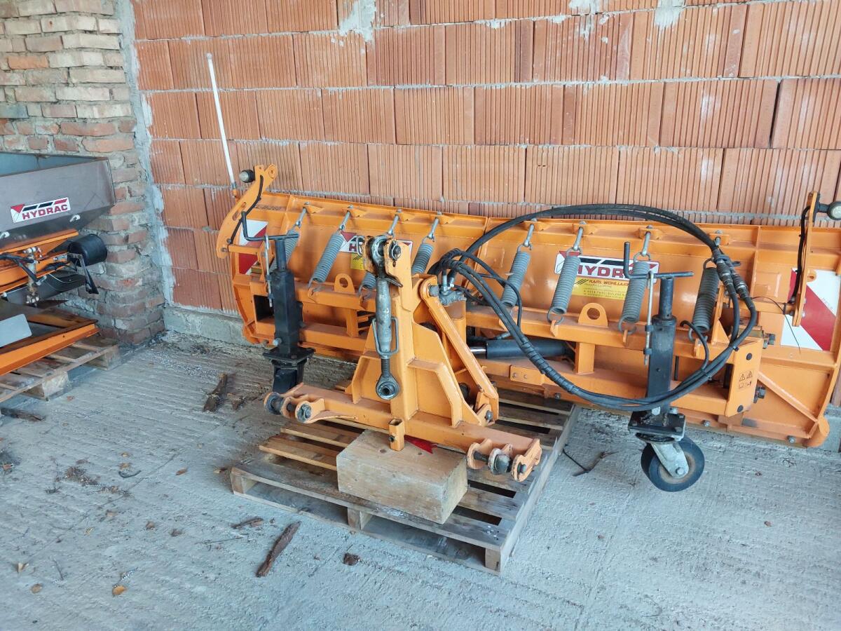 Schneepflug Hydrac Kompaktpflug 3