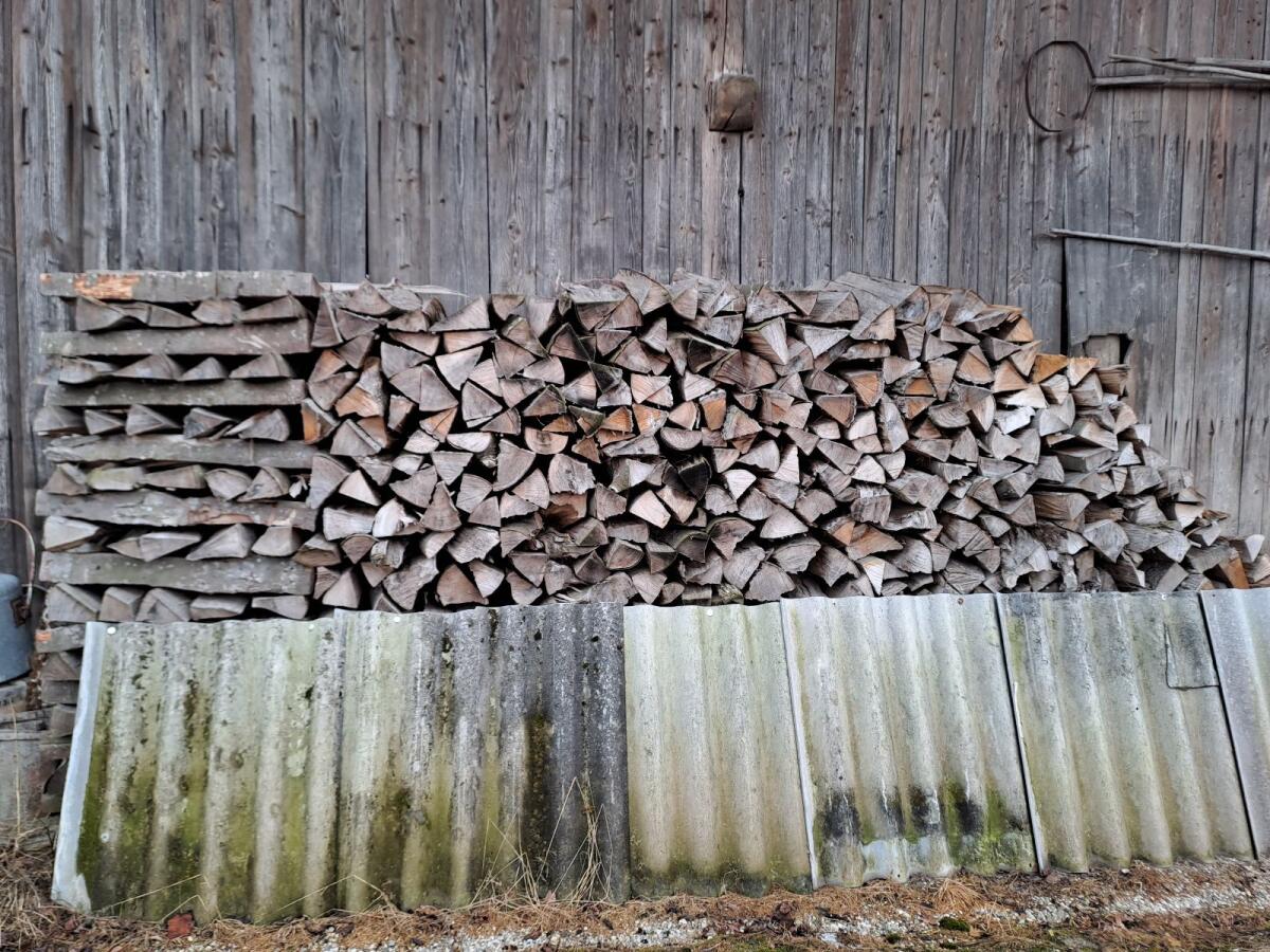 Brennholz Scheiter Buche/Eiche 2