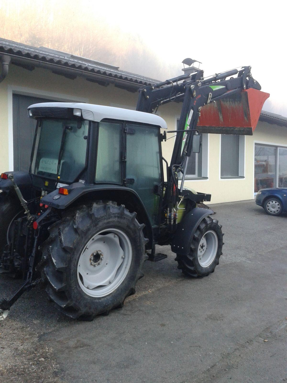 Traktor Hürlimann XA66 mit Hydrac Frontlader 2