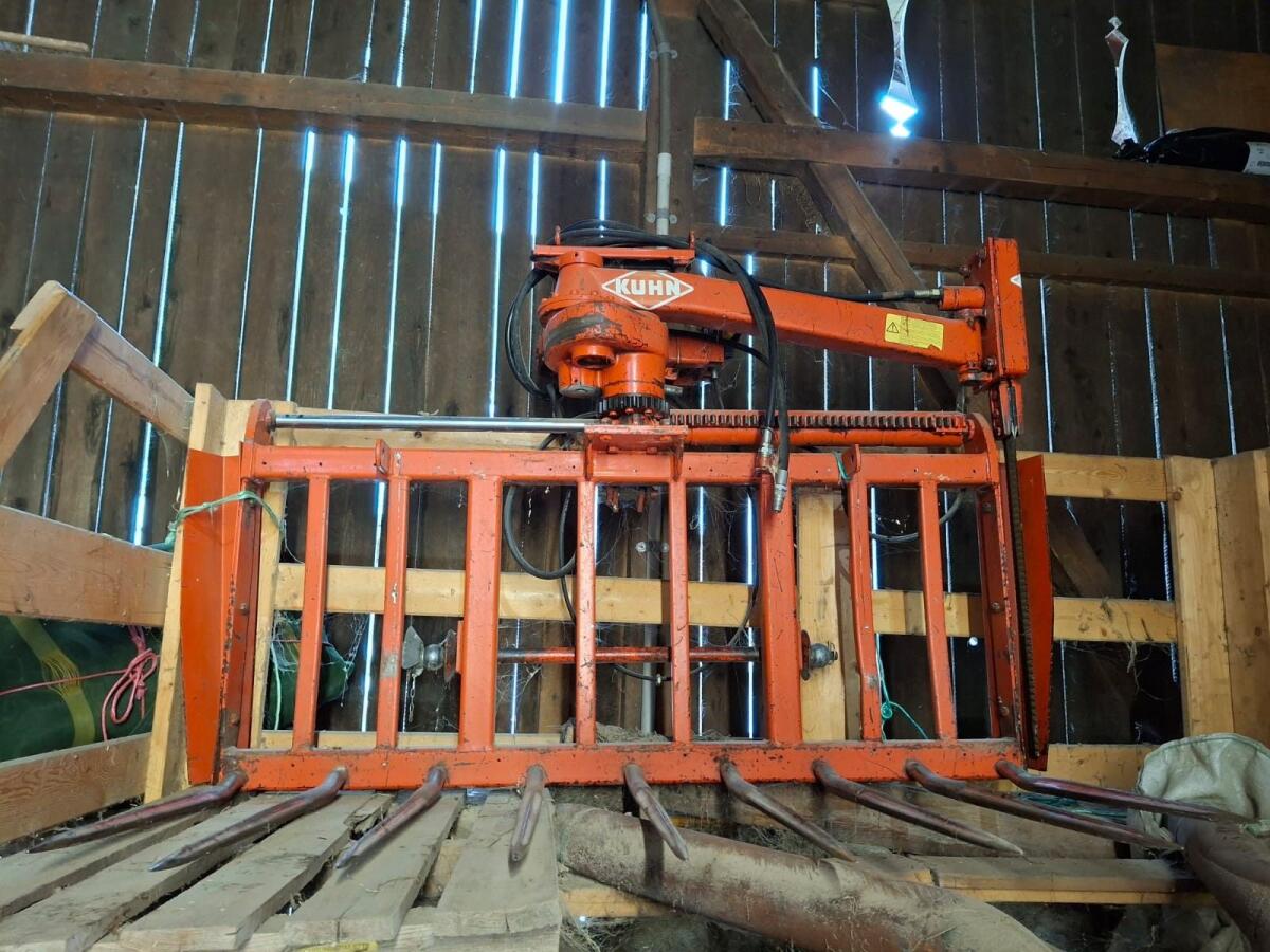 Mehrere landwirtschaftliche Maschinen 1