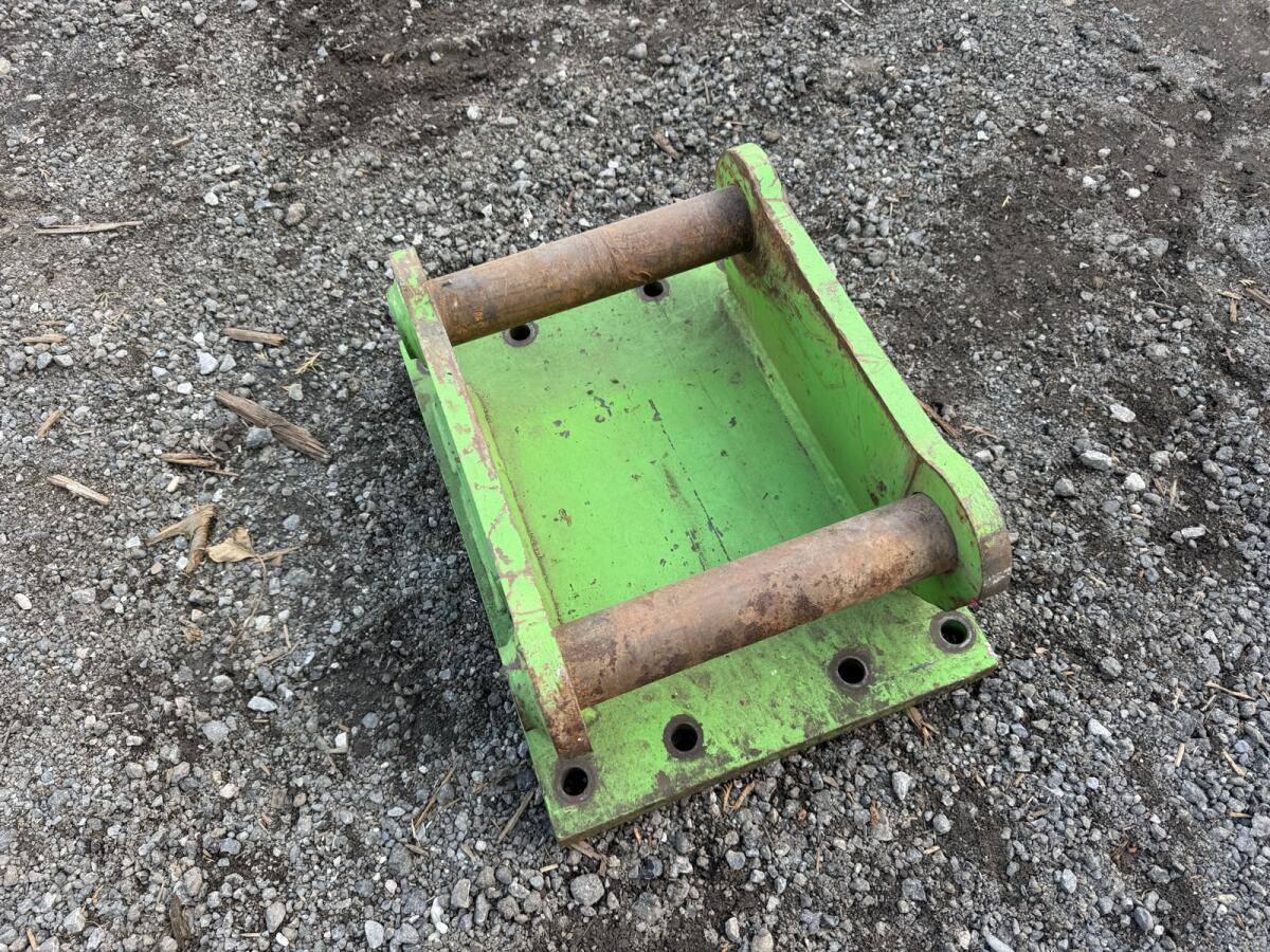 Anbauplatte Martin M12 und SW035 1